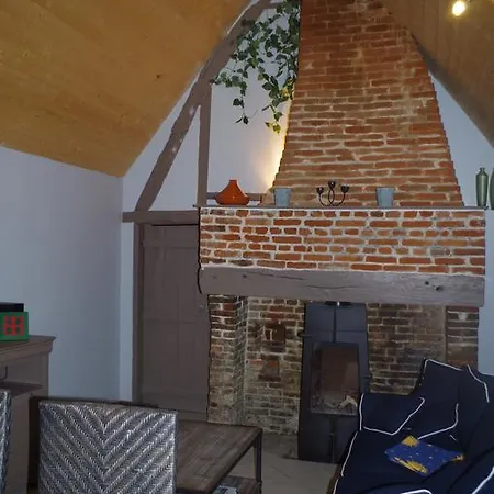 Ndila Piscine Privee Nyaraló