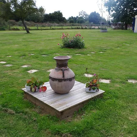 Nyaraló Ndila Piscine Privee